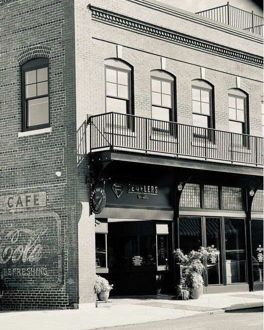 007 jewelers on main gallery 