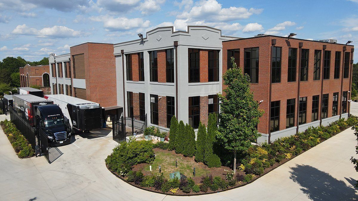005 mill toyota racing office gallery 
