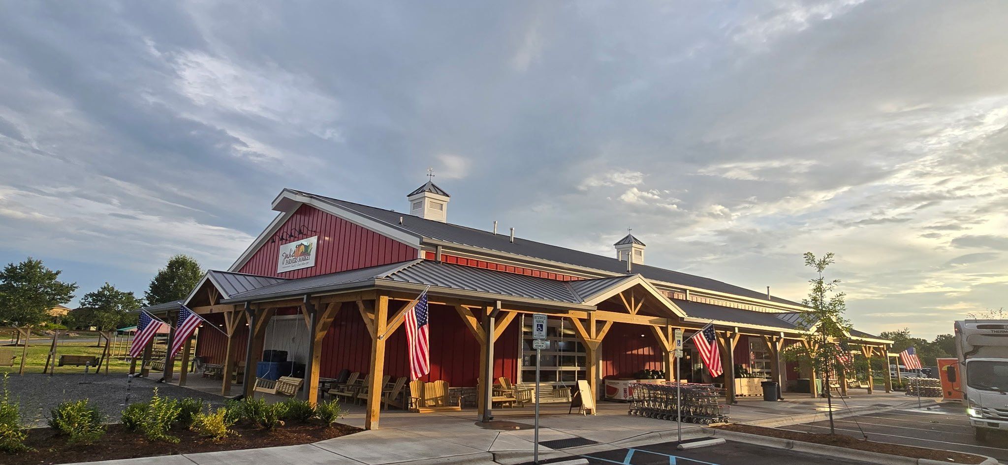 joshs farmers market exterior 